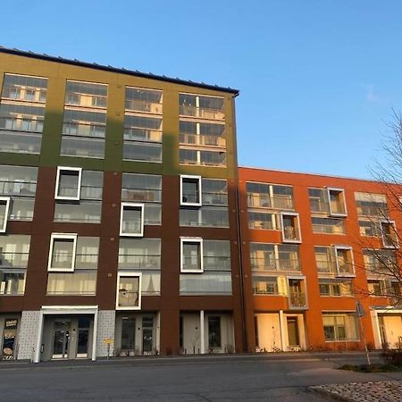 Modern Two Bedroom Apartment Near Helsinki Airport Vantaa Extérieur photo